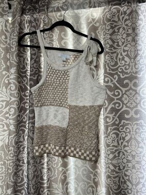 White & Beige Patchwork Knit Sleeveless Top